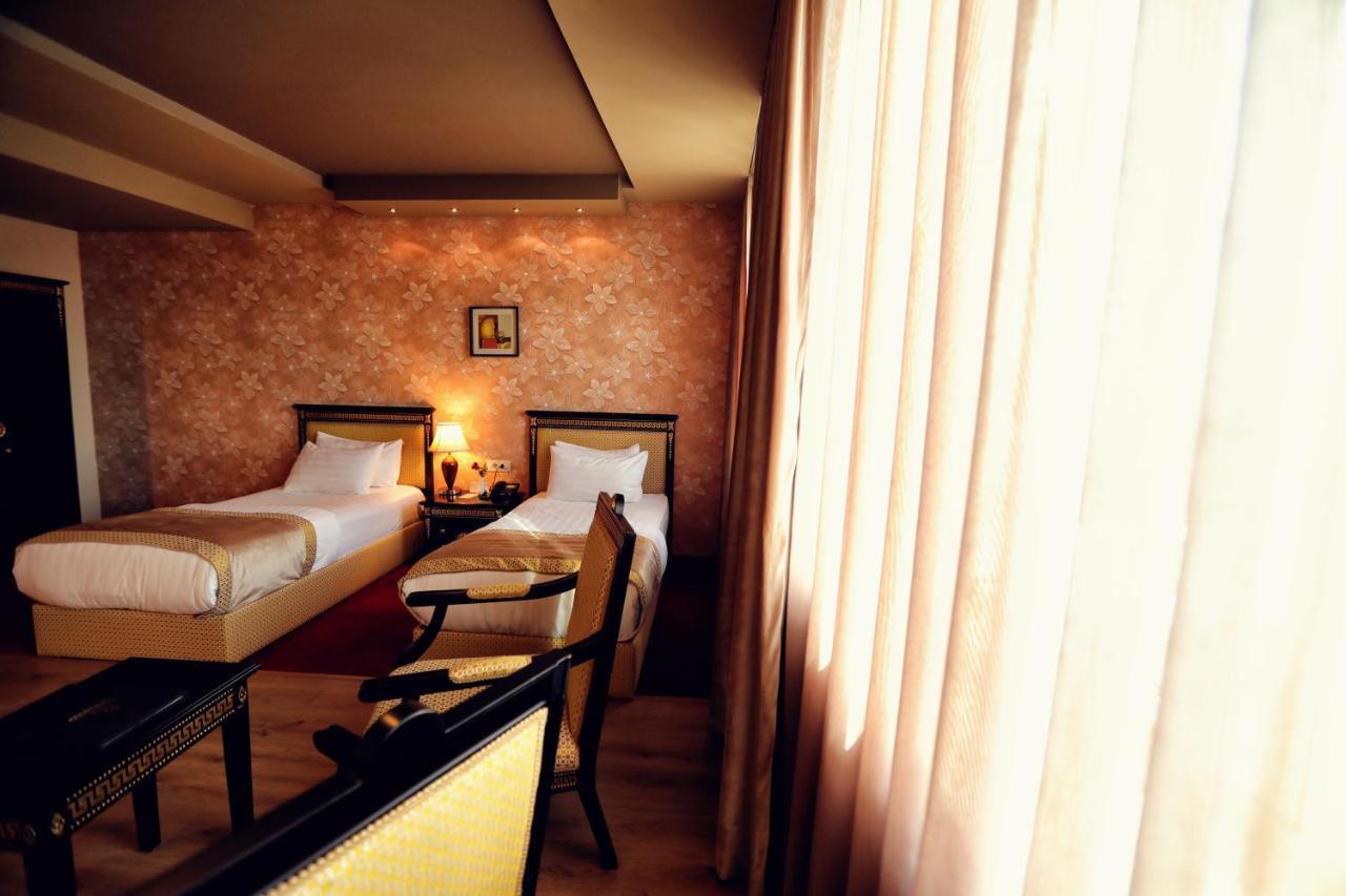 Grand Hotel Europa Σκόδρα Εξωτερικό φωτογραφία
